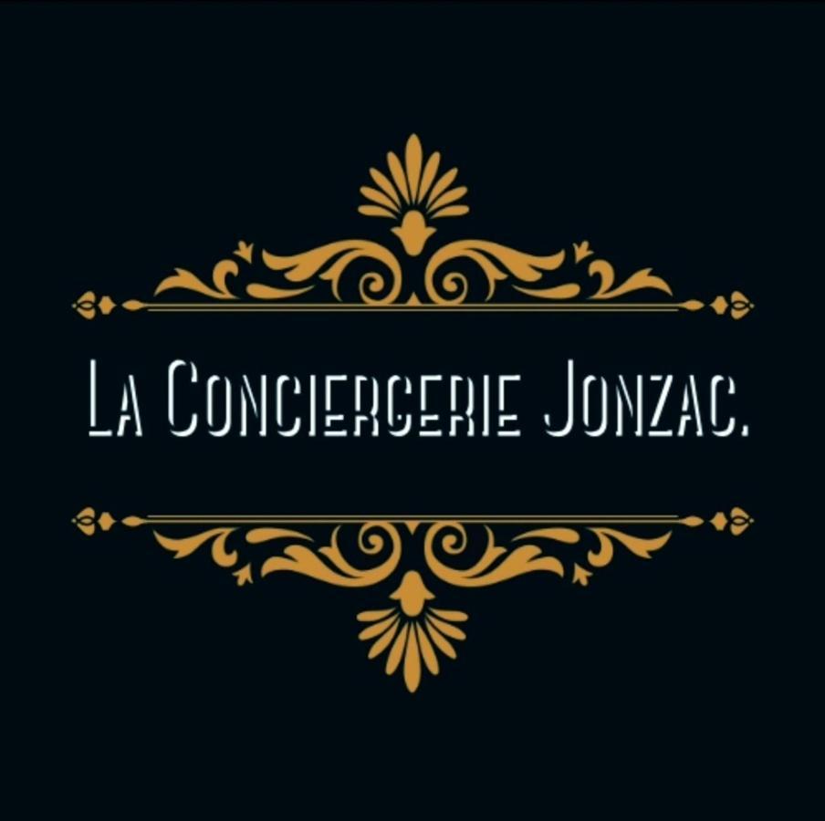 Maison De Ville Avec Terrasse "La Sympathique" Jonzac Luaran gambar
